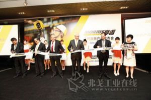 2014��9��1����Ħ�Morris Crane Systems����ʽ�����M(j��n)���Ї�(gu��)�Ј�(ch��ng)